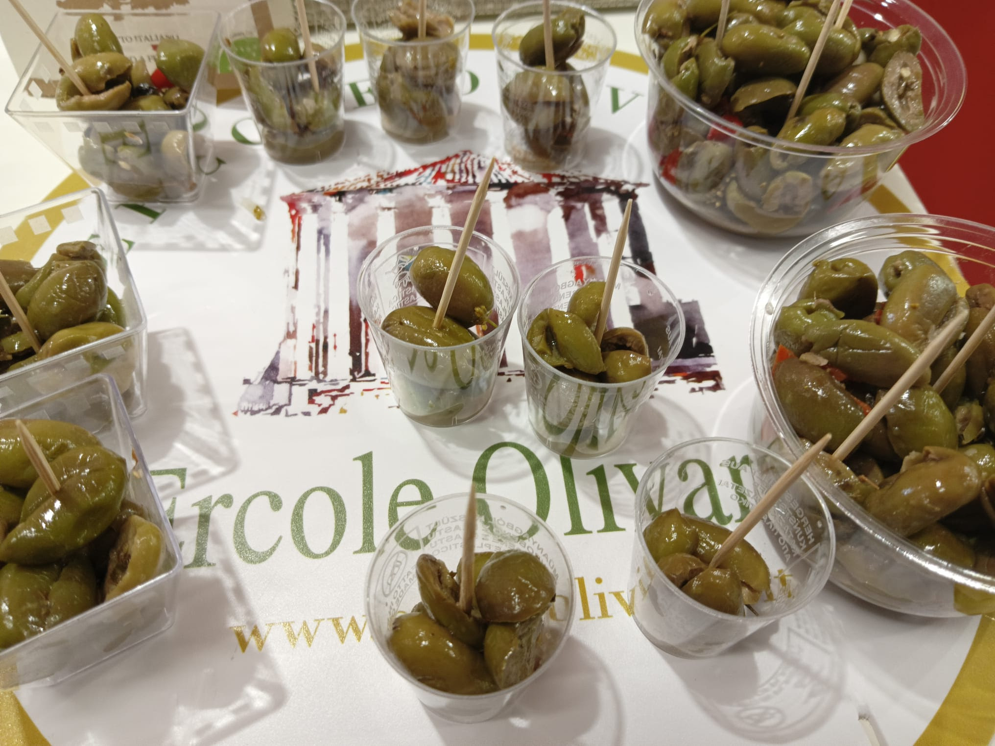 Visualizza il contenuto: Ercole Olivario – Olive da Tavola 2026: iscrizioni aperte fino al 27 ottobre