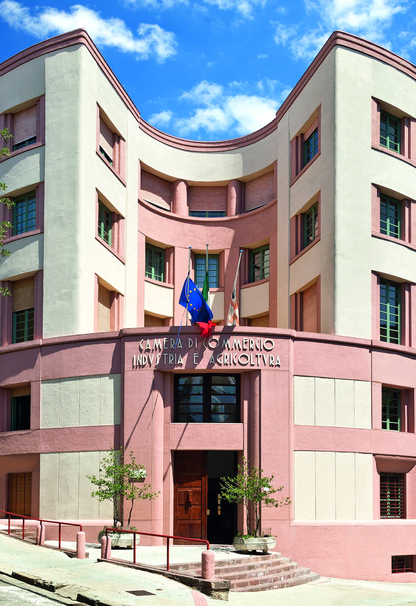 Visualizza il contenuto: Osservatorio economico CCIAA Nuoro: start-up innovative, Nuoro tra le province più dinamiche d’Italia